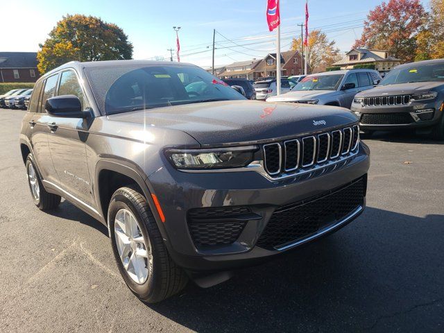 2025 Jeep Grand Cherokee Laredo X