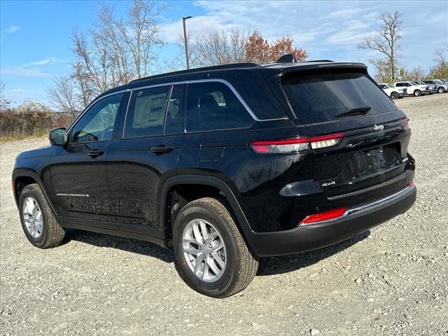 2025 Jeep Grand Cherokee Laredo X