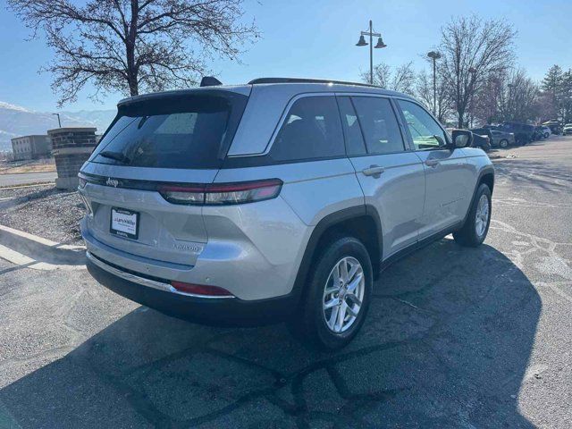 2025 Jeep Grand Cherokee Laredo X