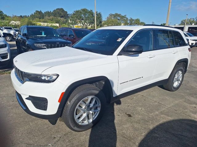 2025 Jeep Grand Cherokee Laredo X