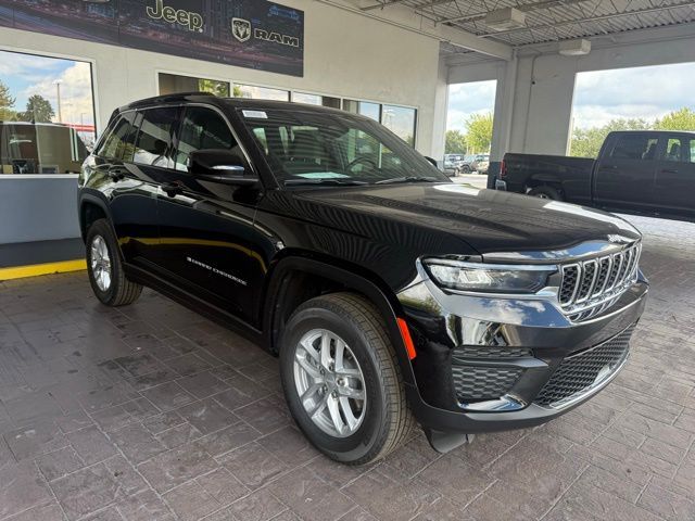 2025 Jeep Grand Cherokee Laredo X