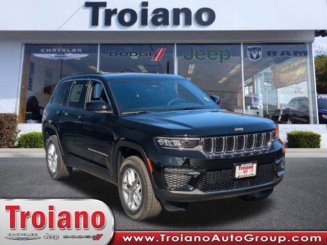 2025 Jeep Grand Cherokee Laredo X