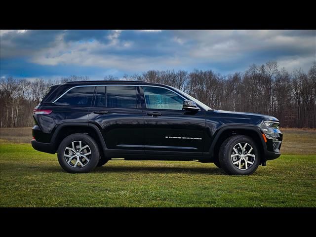 2025 Jeep Grand Cherokee Limited