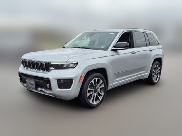 2025 Jeep Grand Cherokee Overland