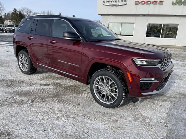 2025 Jeep Grand Cherokee Summit