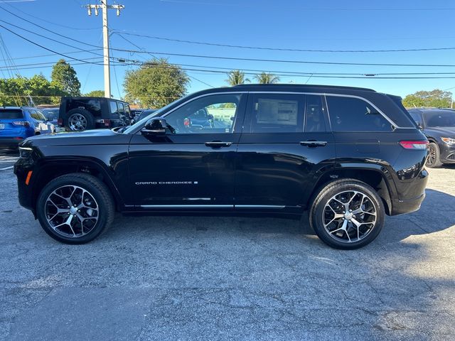 2025 Jeep Grand Cherokee Summit