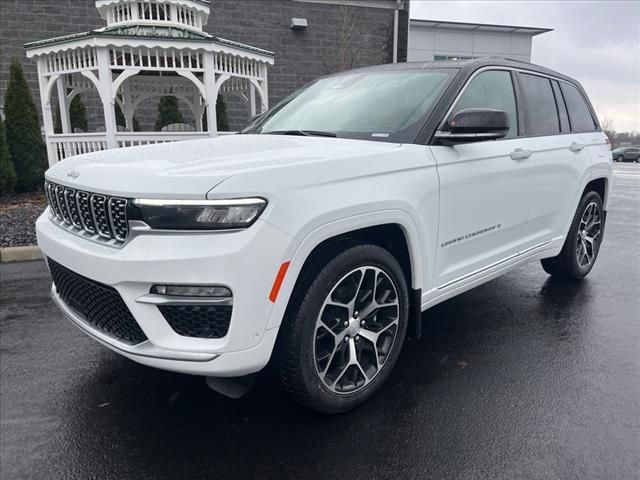 2025 Jeep Grand Cherokee Summit