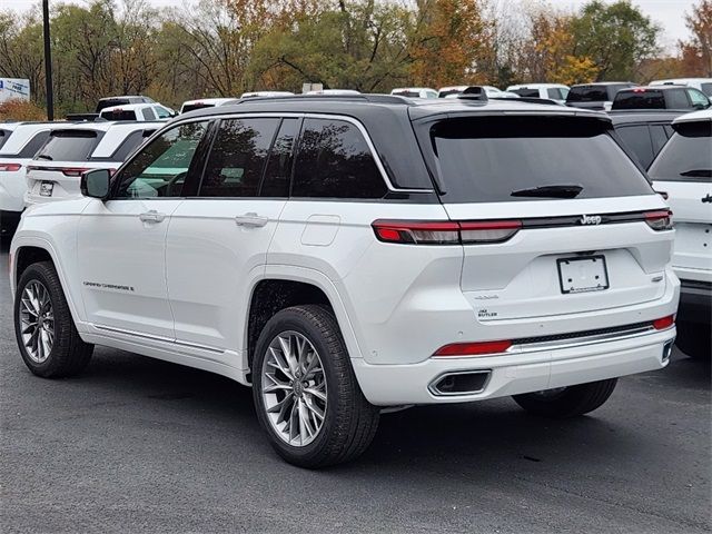 2025 Jeep Grand Cherokee Summit