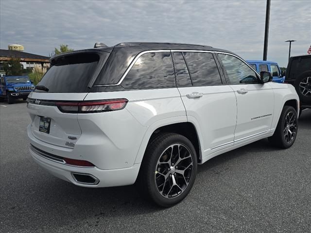 2025 Jeep Grand Cherokee Summit Reserve