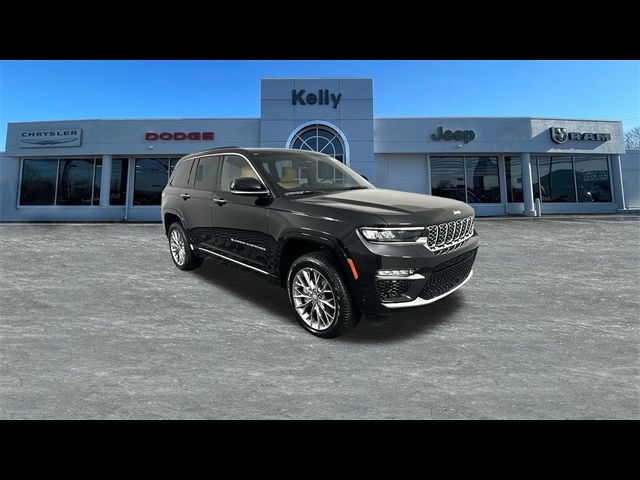 2025 Jeep Grand Cherokee Summit