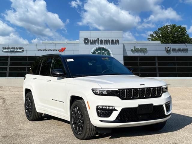 2025 Jeep Grand Cherokee Summit Reserve