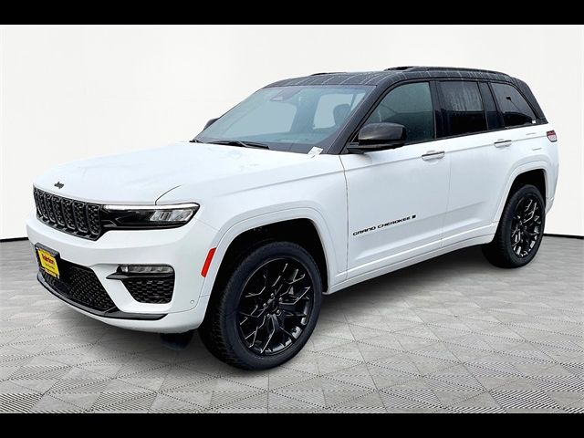 2025 Jeep Grand Cherokee Summit