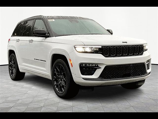 2025 Jeep Grand Cherokee Summit