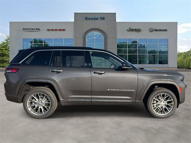 2025 Jeep Grand Cherokee Summit