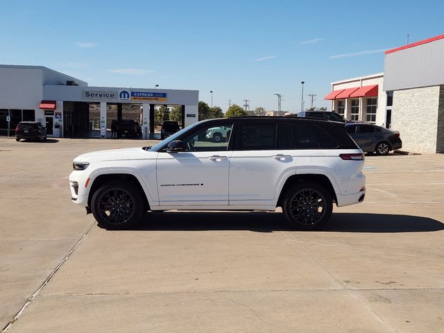 2025 Jeep Grand Cherokee Summit