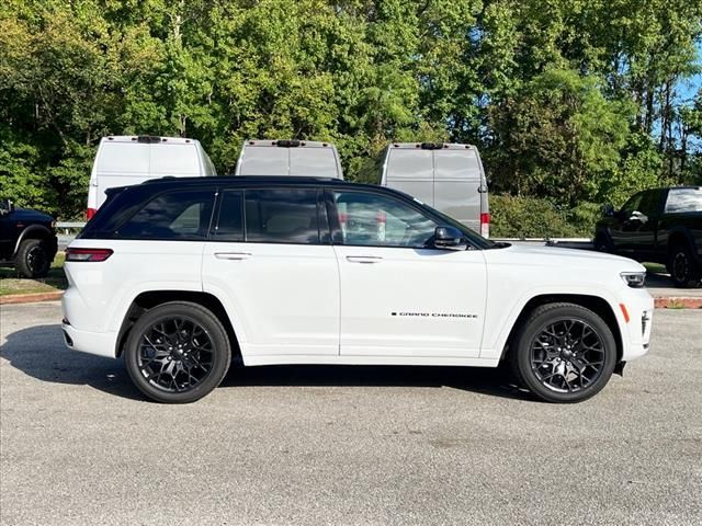 2025 Jeep Grand Cherokee Summit Reserve