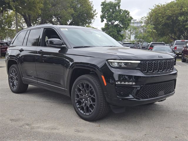 2025 Jeep Grand Cherokee Summit Reserve