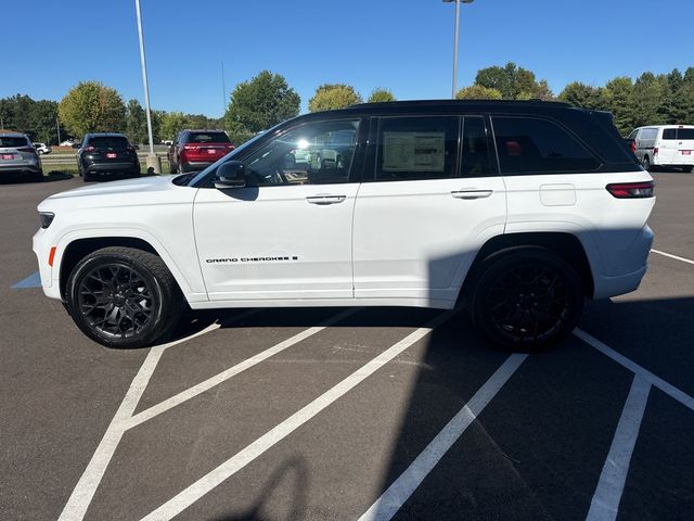 2025 Jeep Grand Cherokee Summit Reserve