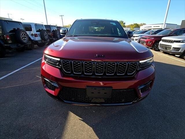 2025 Jeep Grand Cherokee Summit