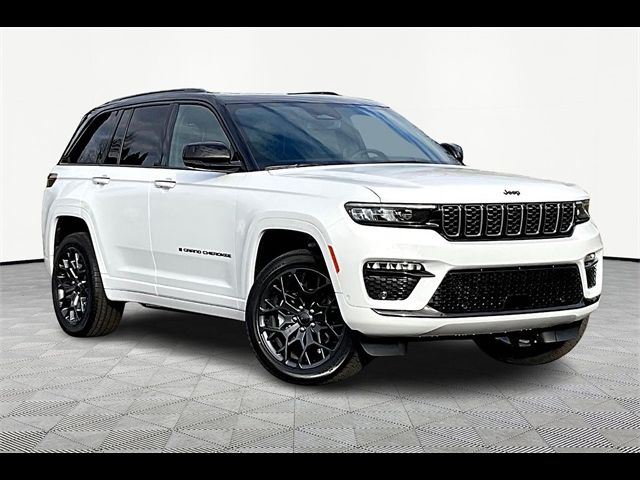 2025 Jeep Grand Cherokee Summit