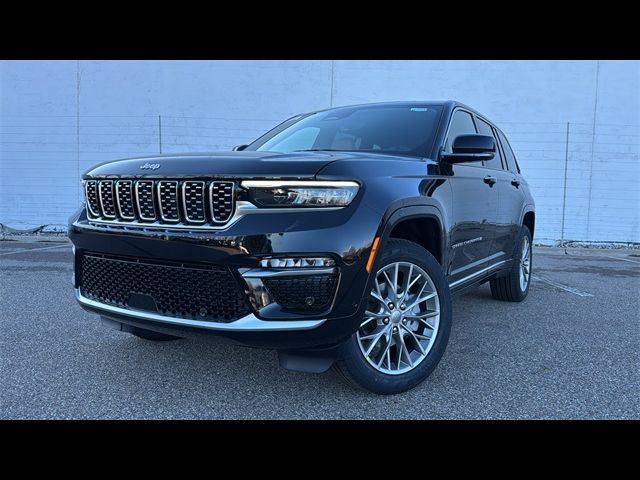 2025 Jeep Grand Cherokee Summit