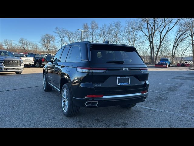 2025 Jeep Grand Cherokee Summit