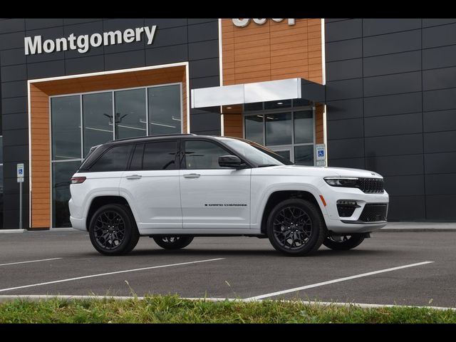 2025 Jeep Grand Cherokee Summit Reserve