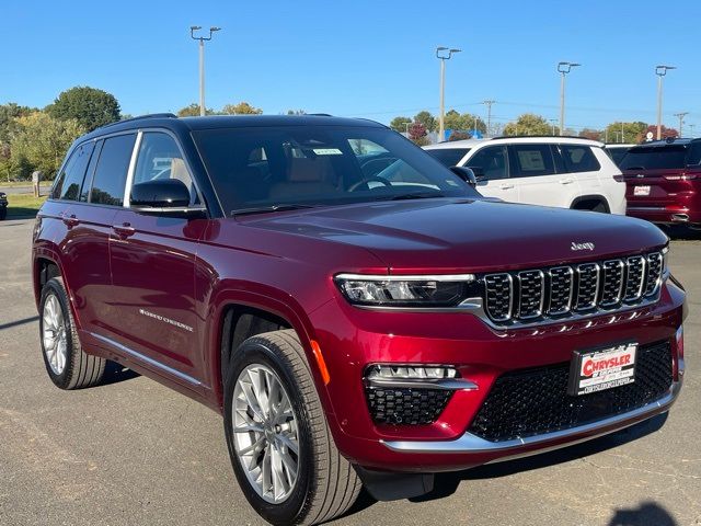 2025 Jeep Grand Cherokee Summit