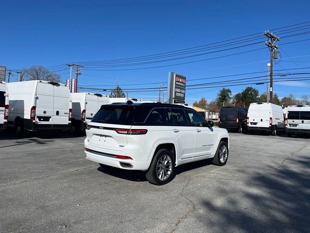 2025 Jeep Grand Cherokee Summit