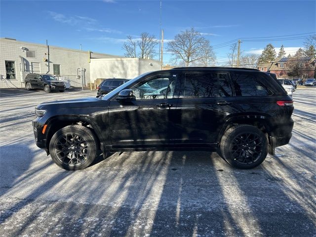 2025 Jeep Grand Cherokee Summit