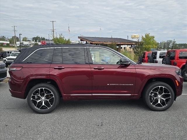 2025 Jeep Grand Cherokee Summit Reserve