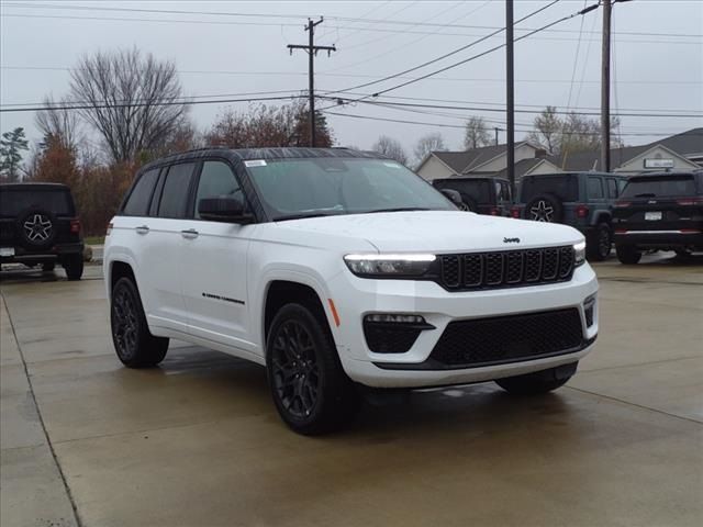 2025 Jeep Grand Cherokee Summit Reserve