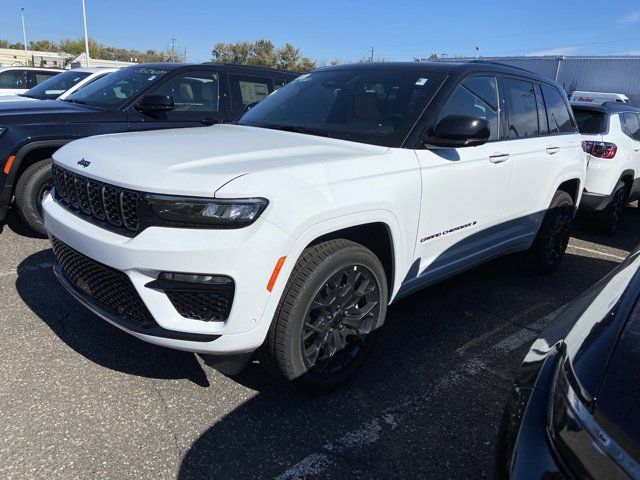 2025 Jeep Grand Cherokee Summit