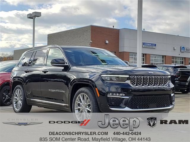 2025 Jeep Grand Cherokee Summit