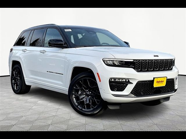 2025 Jeep Grand Cherokee Summit