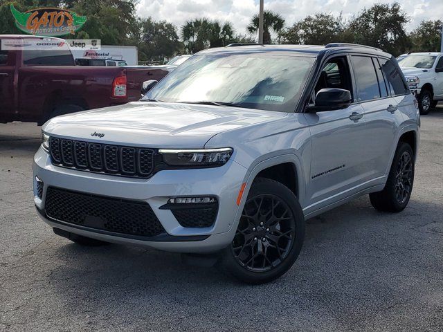 2025 Jeep Grand Cherokee Summit