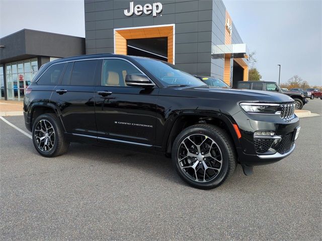 2025 Jeep Grand Cherokee Summit Reserve