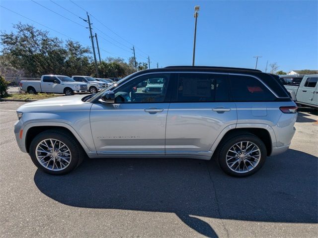 2025 Jeep Grand Cherokee Summit