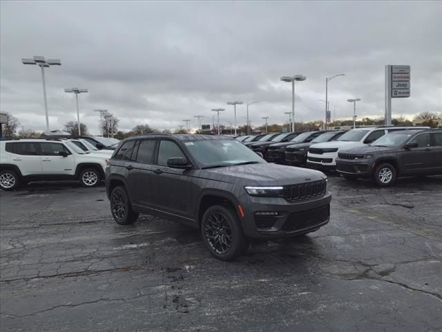 2025 Jeep Grand Cherokee Summit