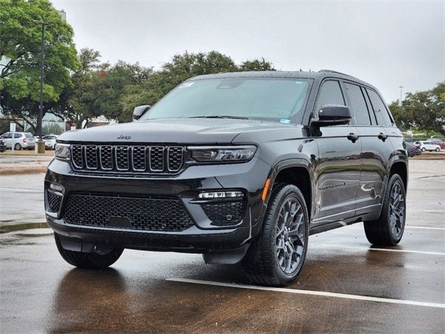 2025 Jeep Grand Cherokee Summit