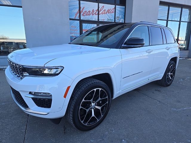 2025 Jeep Grand Cherokee Summit