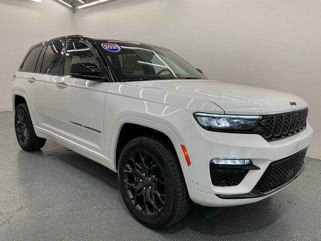 2025 Jeep Grand Cherokee Summit
