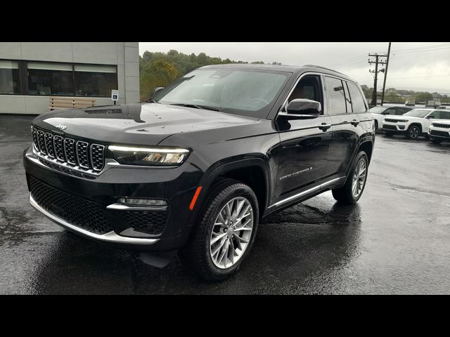 2025 Jeep Grand Cherokee Summit