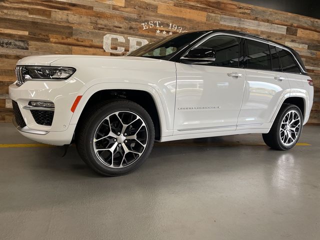 2025 Jeep Grand Cherokee Summit Reserve