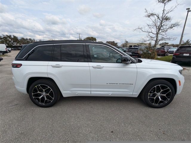 2025 Jeep Grand Cherokee Summit Reserve