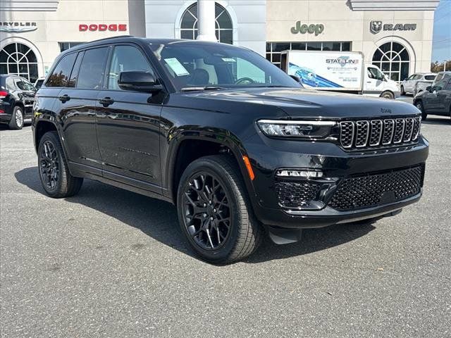 2025 Jeep Grand Cherokee Summit Reserve