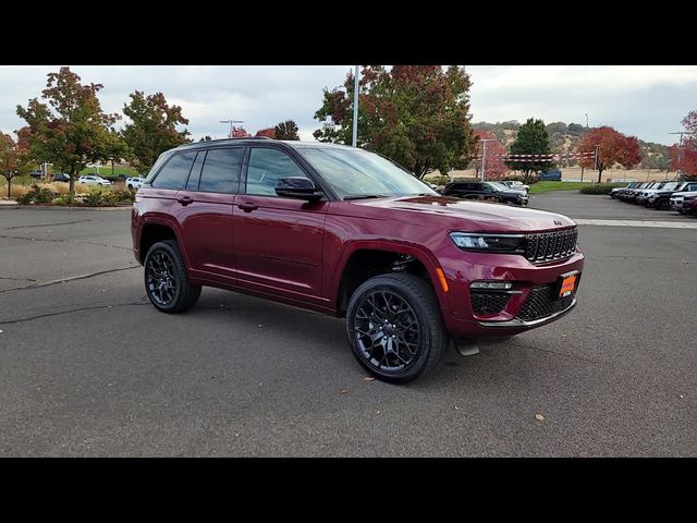 2025 Jeep Grand Cherokee Summit Reserve