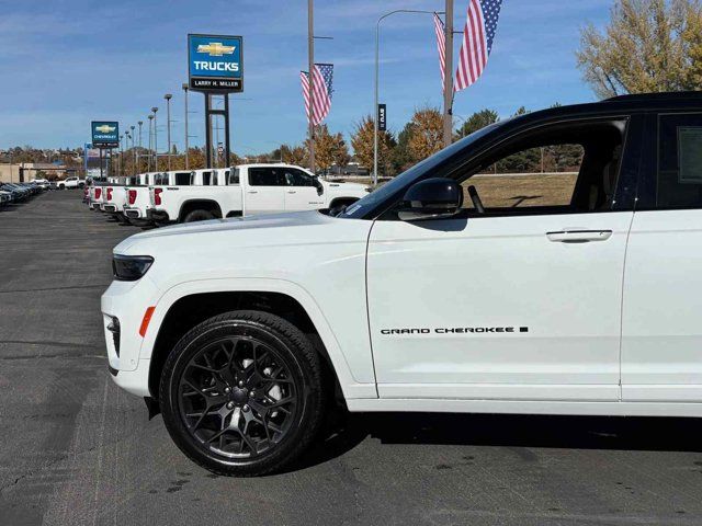 2025 Jeep Grand Cherokee Summit Reserve