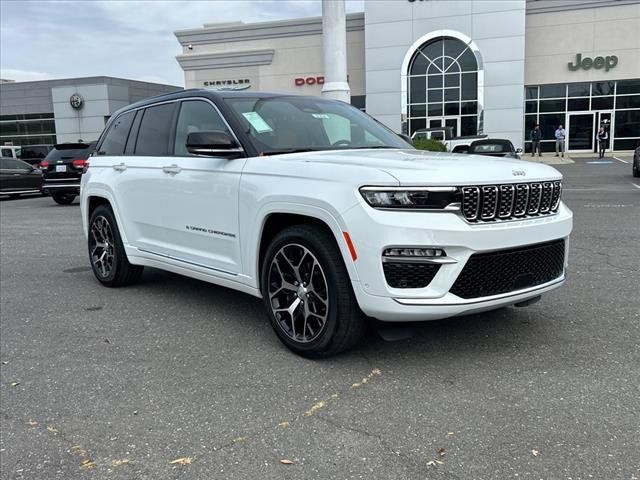 2025 Jeep Grand Cherokee Summit Reserve