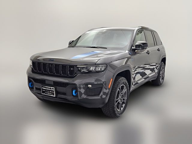 2025 Jeep Grand Cherokee 4xe Trailhawk